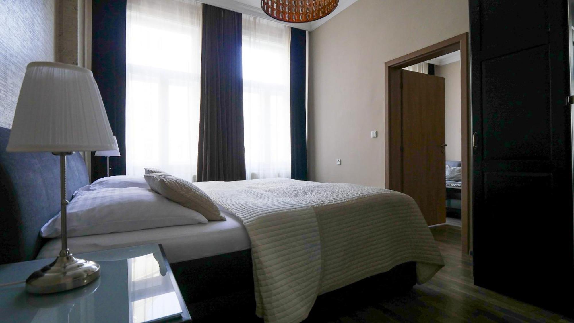 Residence Moravia Apartments Karlovy Vary Luaran gambar