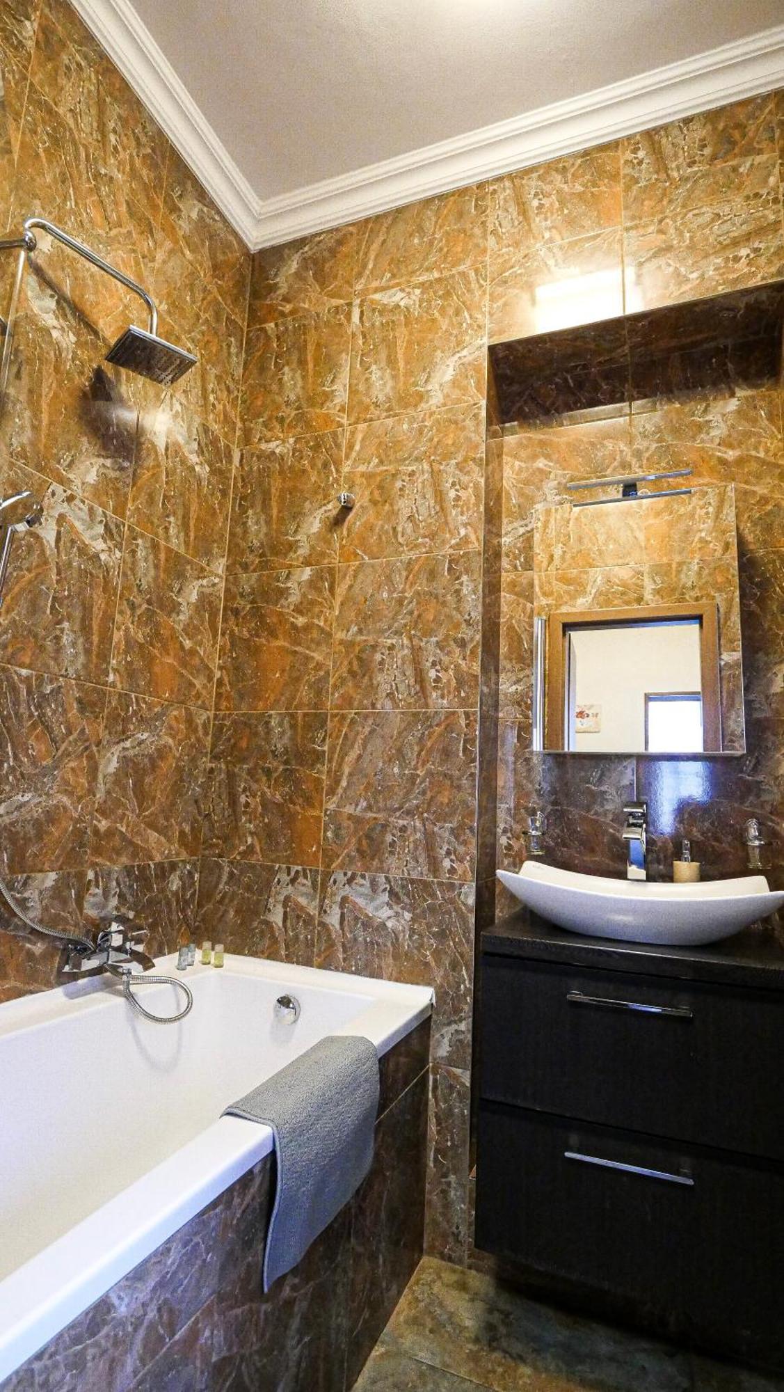Residence Moravia Apartments Karlovy Vary Luaran gambar